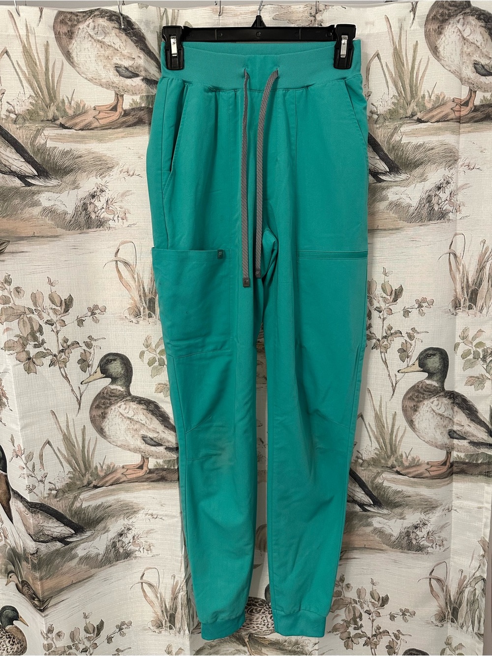 Fabletics Teal Women's Jogger Scrub Pants